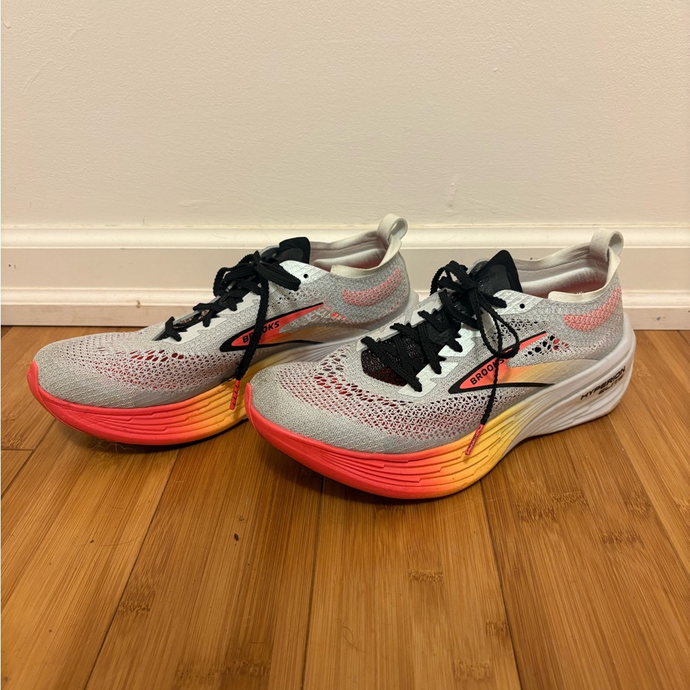 Brooks Hyperion Elite